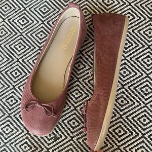 NEW Groundies Magnolia Ballet Flat Boudeaux Anatomical toe box leather Barefoot